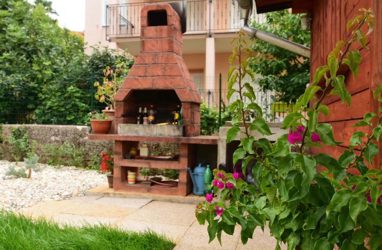 Studio Tami I Barbi Opatija Exterior foto
